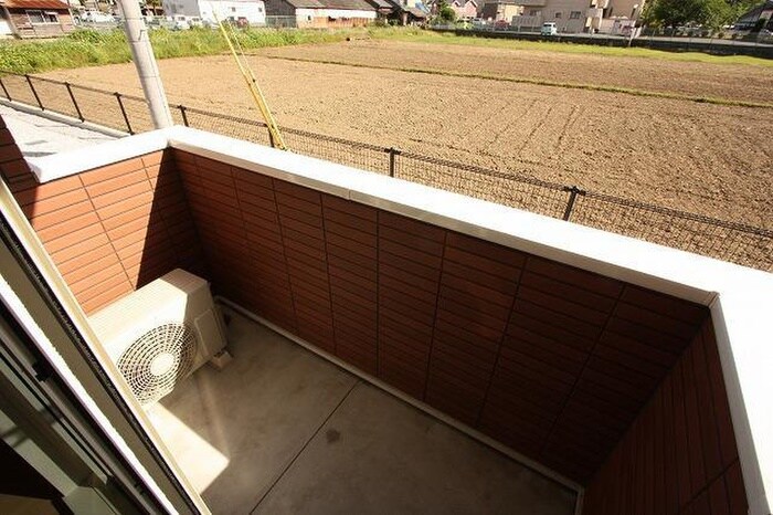 物件内観写真10　(ベランダ・バルコニー)