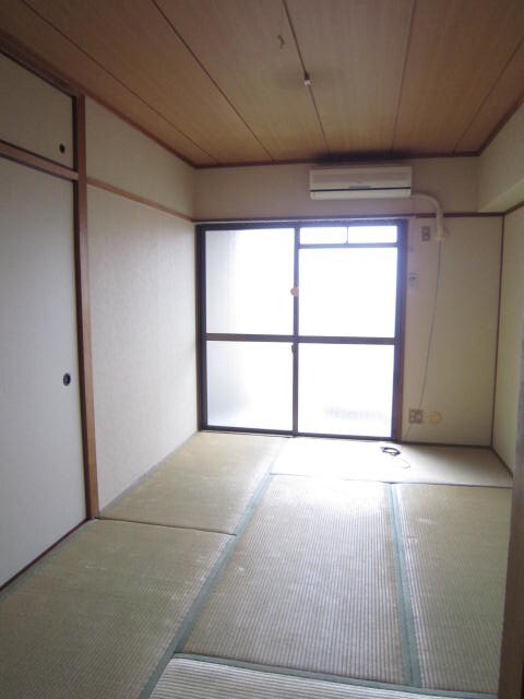 物件内観写真14　(居室)