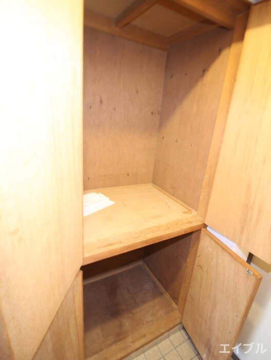 物件内観写真17　(収納)