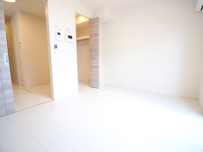 物件内観写真6　(居室)