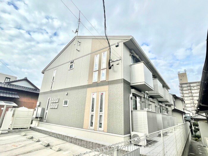 物件外観写真5　(外観写真)