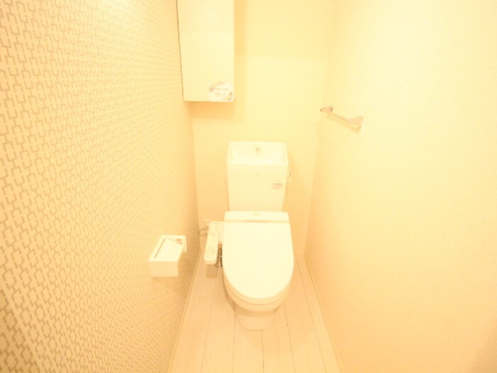 物件内観写真12　(トイレ)