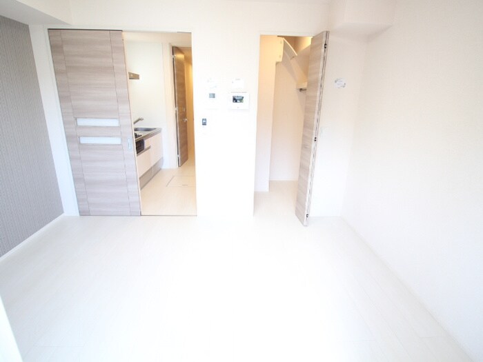 物件内観写真18　(居室)