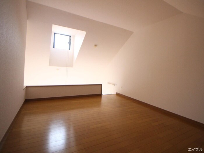 物件内観写真8　(ロフト)
