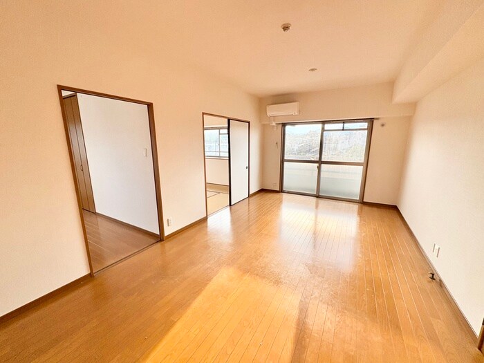 物件内観写真7　(居室)