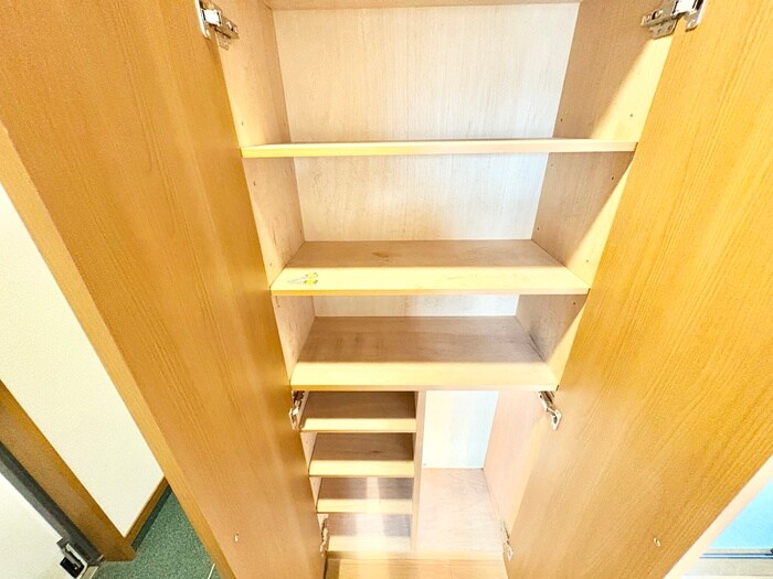 物件内観写真16　(靴箱)