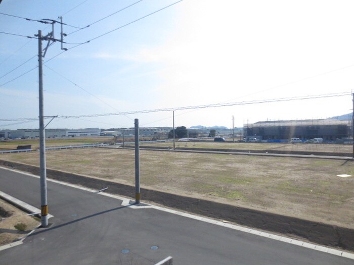 物件内観写真20　(室内からの展望)