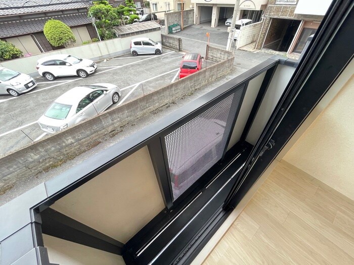 物件内観写真13　(ベランダ・バルコニー)