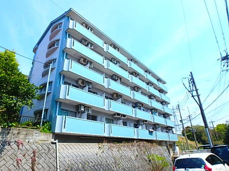 折尾自由ヶ丘ｾﾝﾁｭﾘ-21(301)外観写真