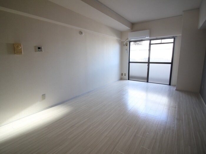 物件内観写真18　(居室)