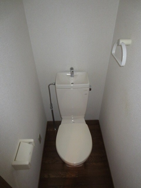 物件内観写真10　(トイレ)