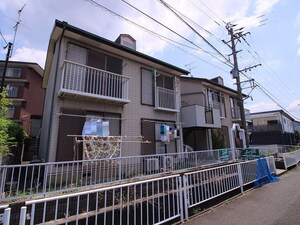 メイゾン芝峠外観写真