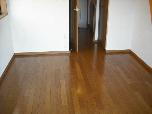 物件内観写真5　(居室)