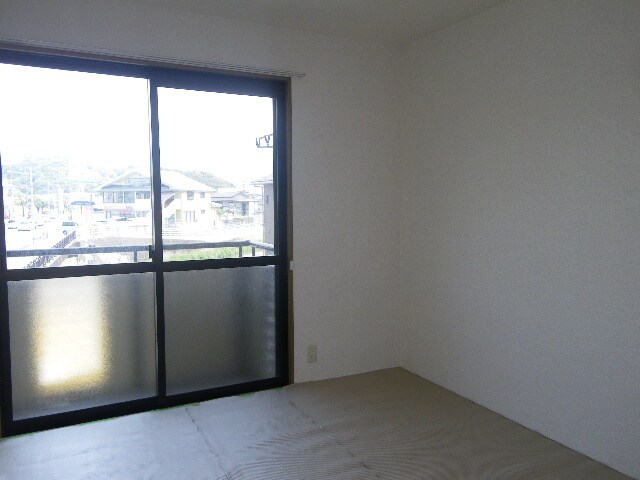 物件内観写真11　(居室)