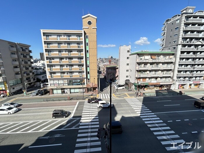 物件内観写真18　(室内からの展望)