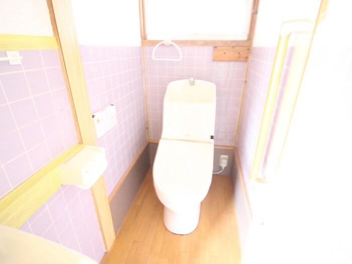 物件内観写真12　(トイレ)