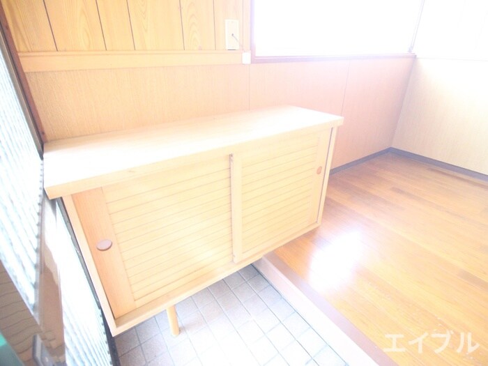 物件内観写真18　(靴箱)