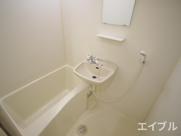 サニーテラス１番館のバス