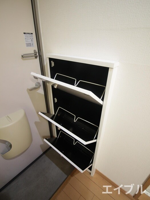 サニーテラス１番館の靴箱