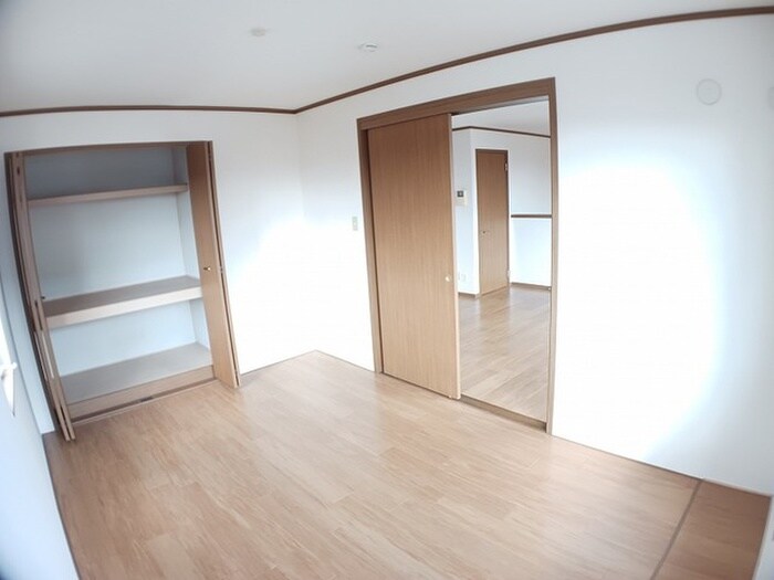 物件内観写真15　(居室)