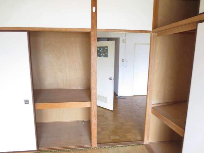 物件内観写真9　(収納)