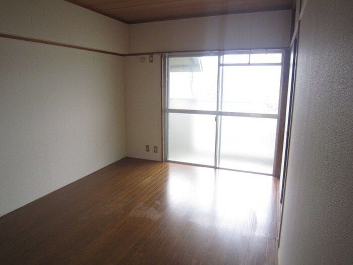 物件内観写真15　(居室)