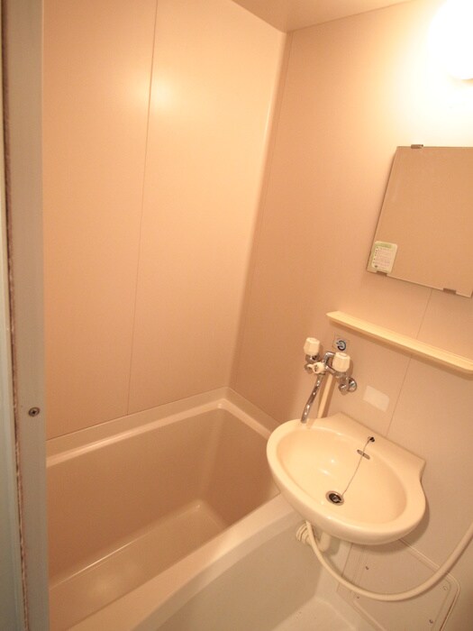 物件内観写真9　(バス／シャワールーム等)