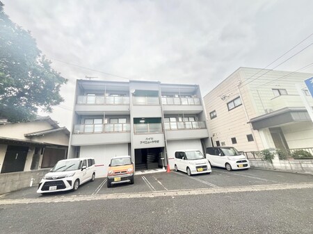 ハイツアベニュ－ヤマガ外観写真