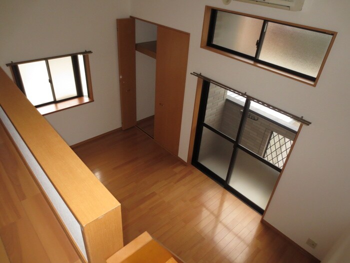 物件内観写真7　(居室)