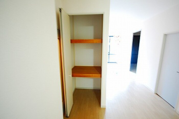 物件内観写真8　(収納)