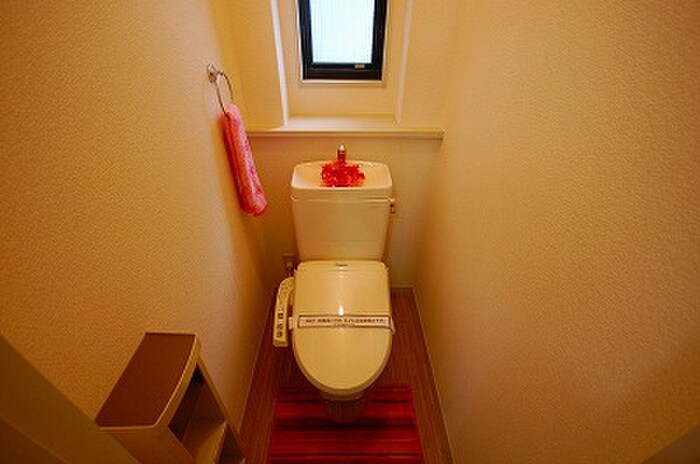 物件内観写真10　(トイレ)