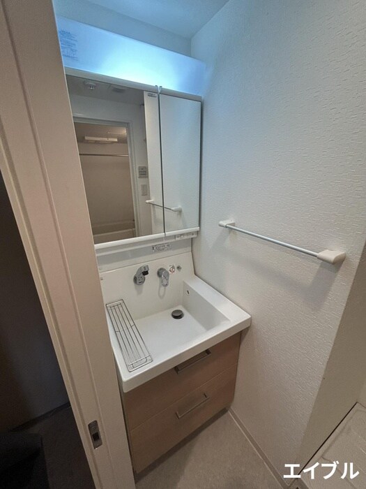 物件内観写真9　(洗面)