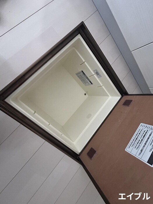 物件内観写真18　(収納)