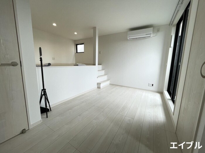 物件内観写真12　(居室)