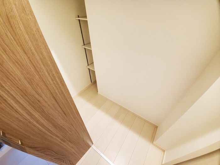 物件内観写真9　(収納)