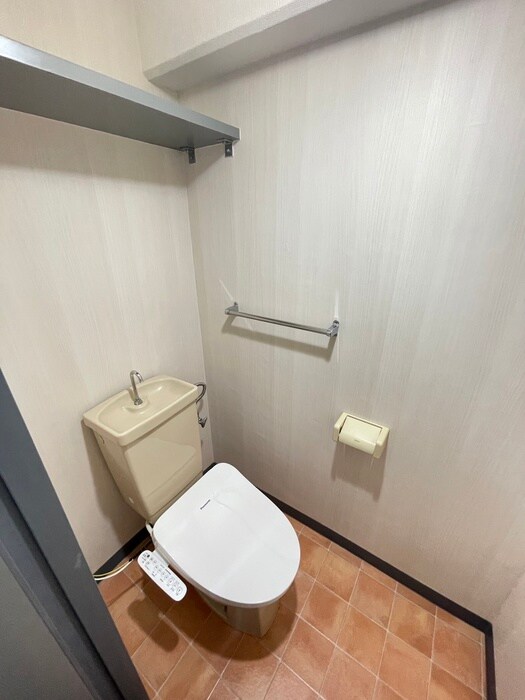 物件内観写真13　(トイレ)