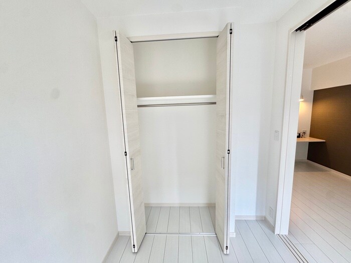 物件内観写真12　(収納)