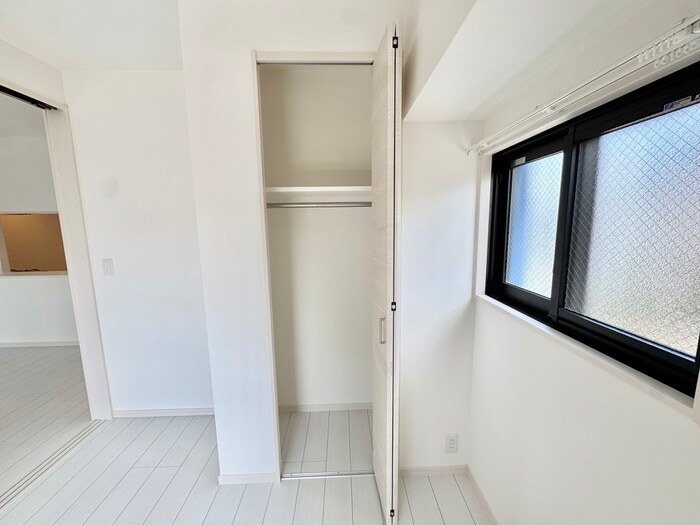 物件内観写真13　(収納)