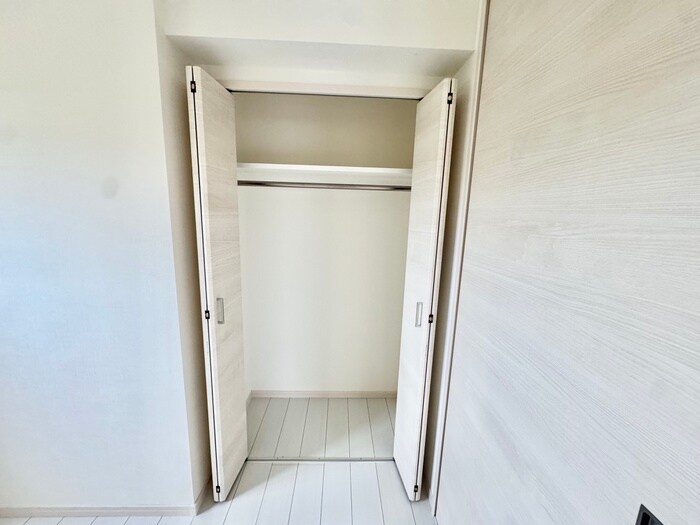 物件内観写真13　(収納)