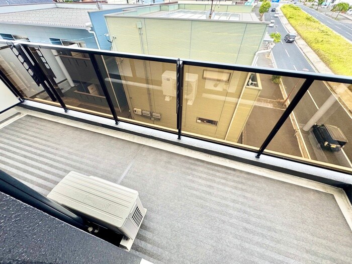 物件内観写真15　(ベランダ・バルコニー)