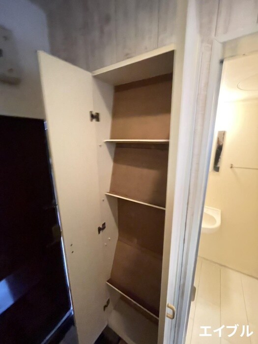 物件内観写真17　(靴箱)