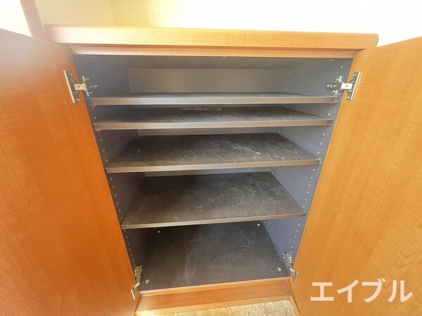 靴箱