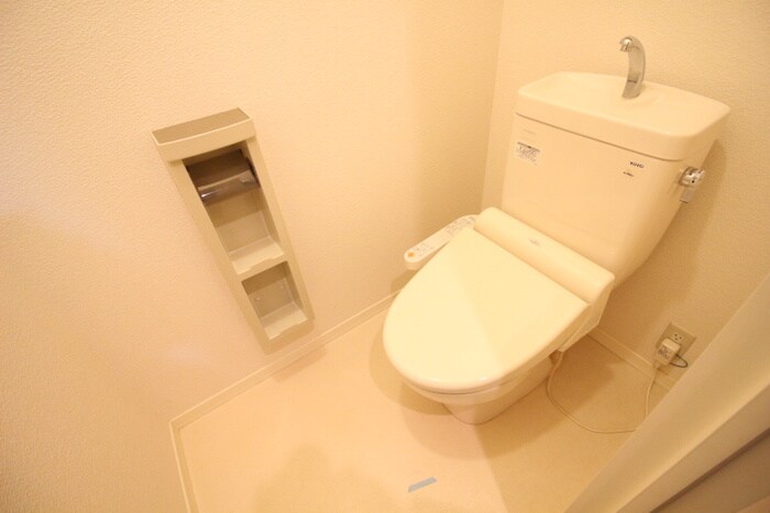 物件内観写真9　(トイレ)