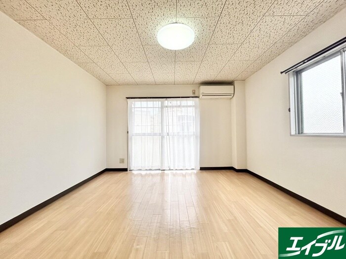 物件内観写真21　(居室)