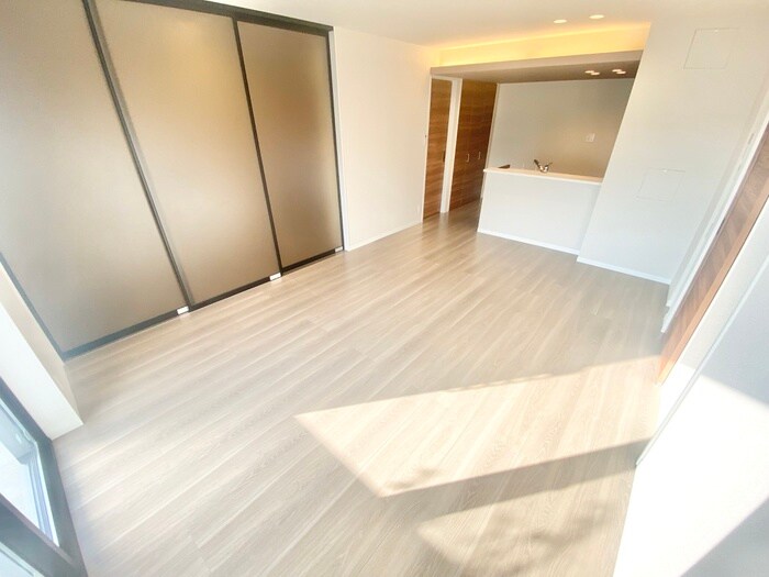 物件内観写真4　(居室)