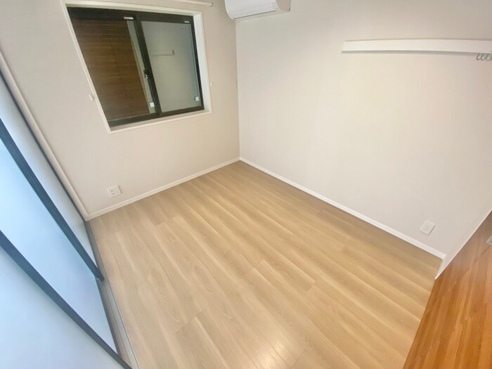 物件内観写真5　(居室)