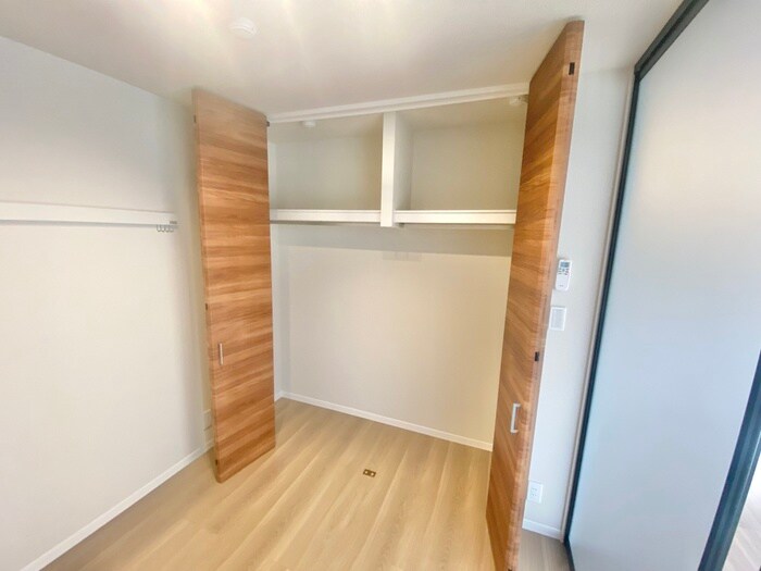 物件内観写真10　(収納)