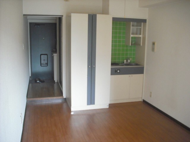 物件内観写真4　(居室)