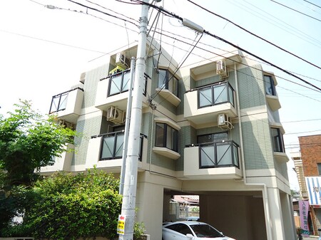 グランディ香椎駅東外観写真