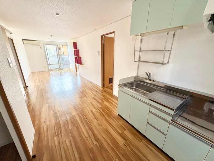 物件内観写真6　(居室)